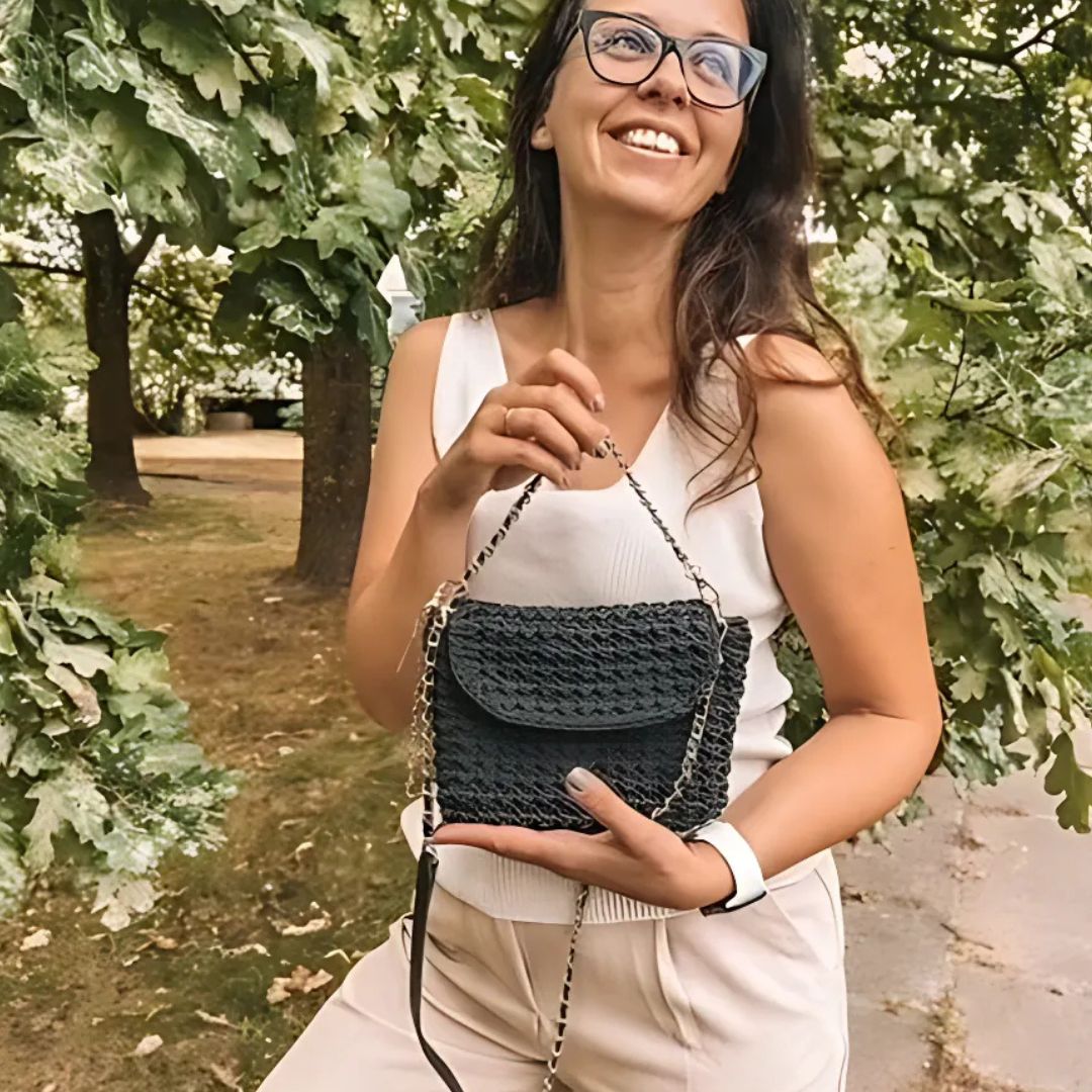 GLORIA rankinės PDF aprašymas + mini nuoroda