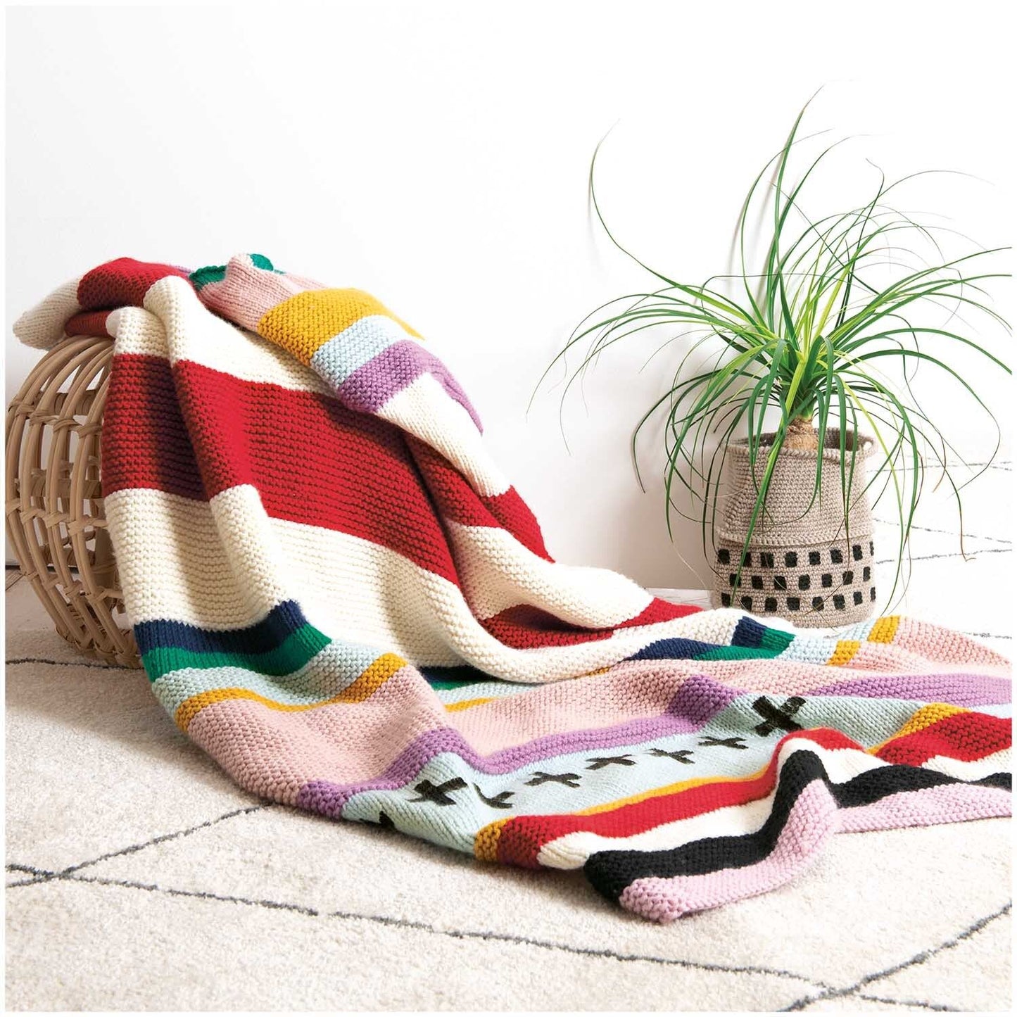 Rico Design Essentials Mega Wool chunky siūlai- minkšti vilnos siūlai mezgimui