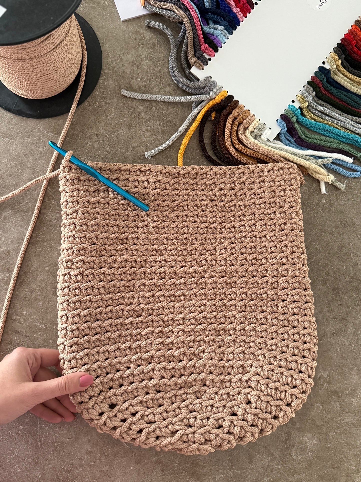 5-6mm polisterines virvutes, macrame polyester cord , pdf pattern, how to crochet, kaip nerti rankine, nerimo pradziamokslis