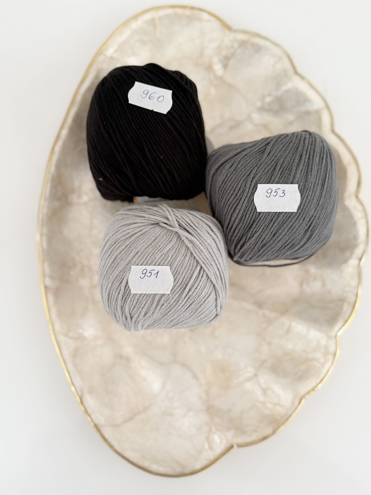 Square yarn