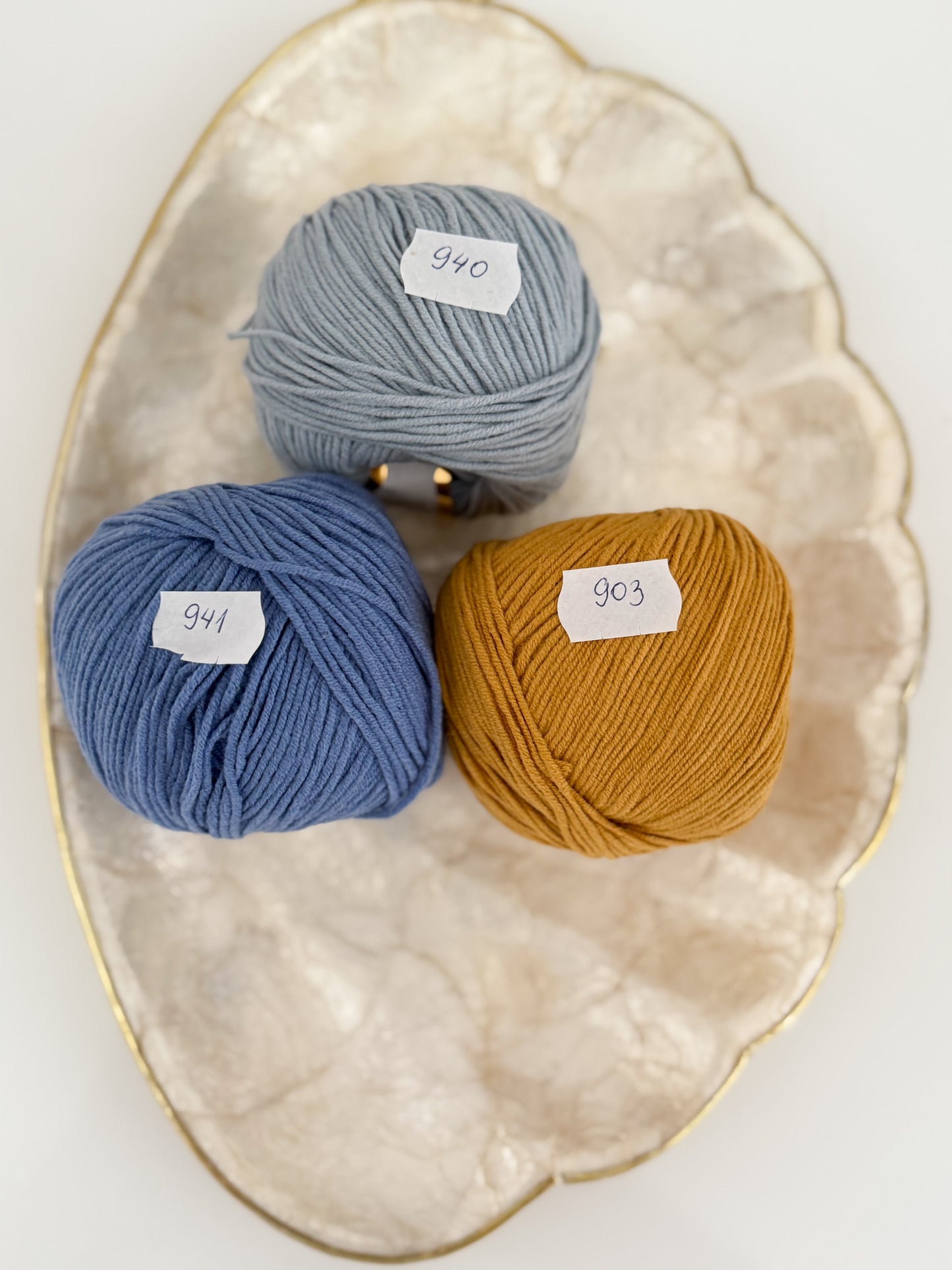 Square yarn