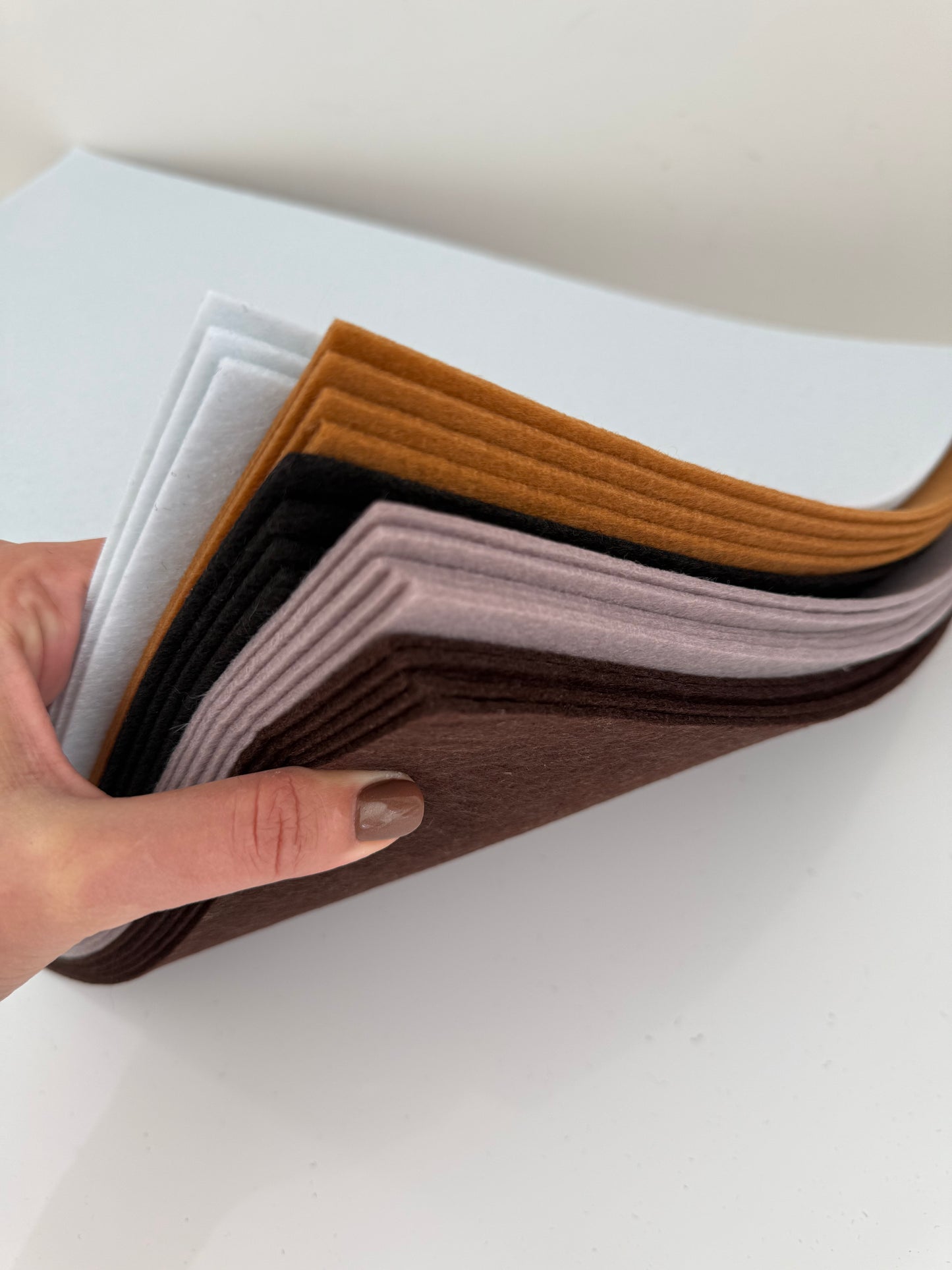 Hand-reinforced felt 2 mm | 30/45 cm