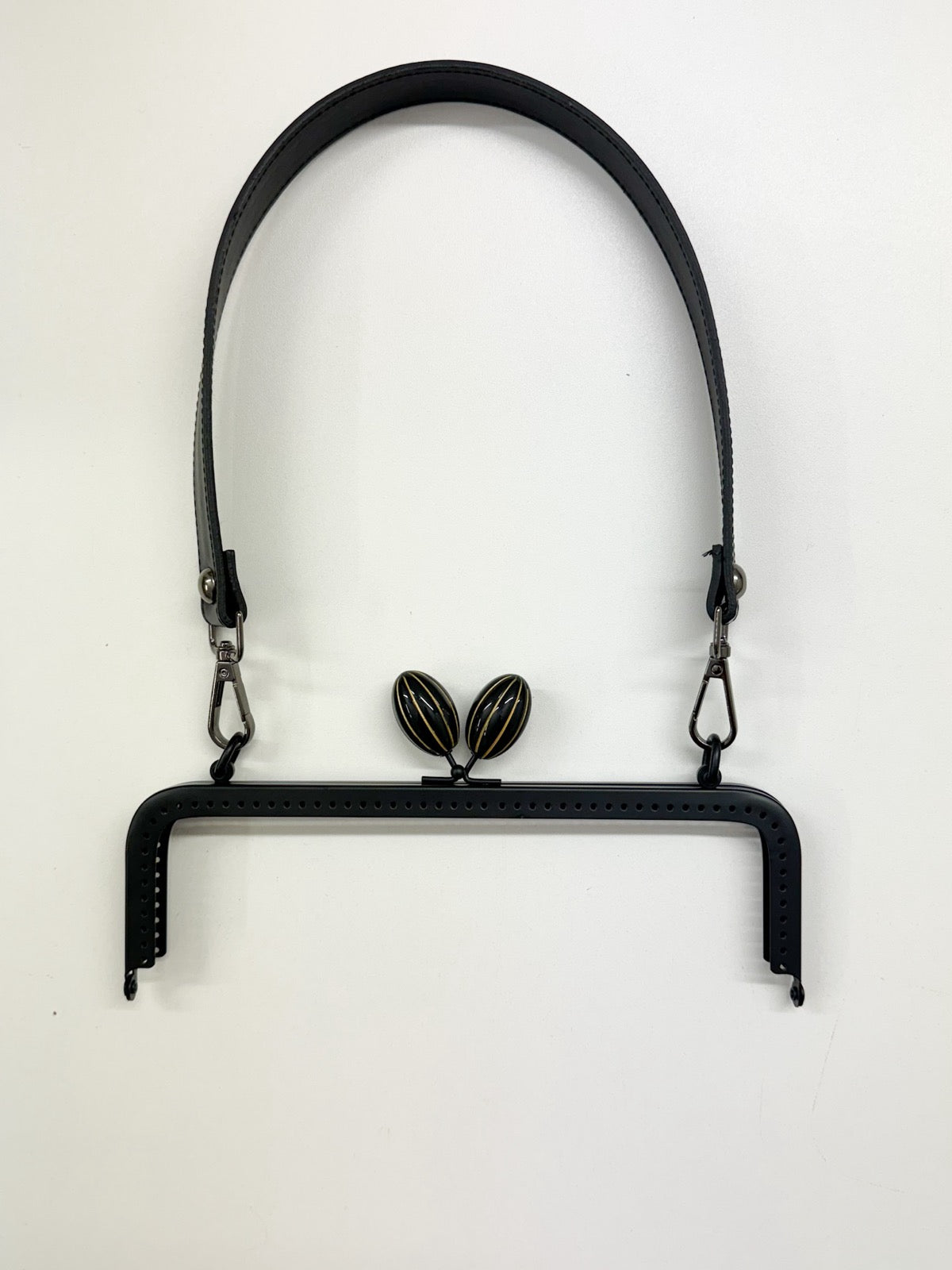 Black metal sewn-on handbag frame | 2 sizes