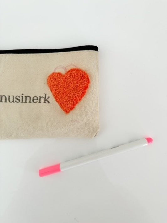 Disappearing pencil