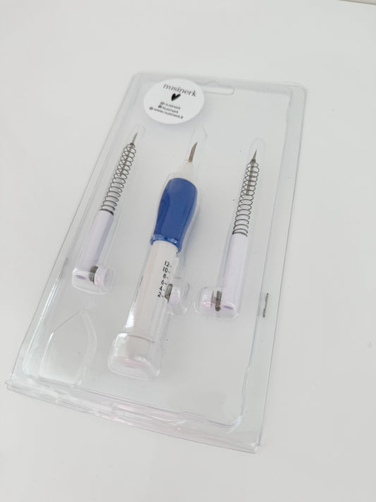 Embossing needle + Gift