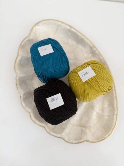 Square yarn