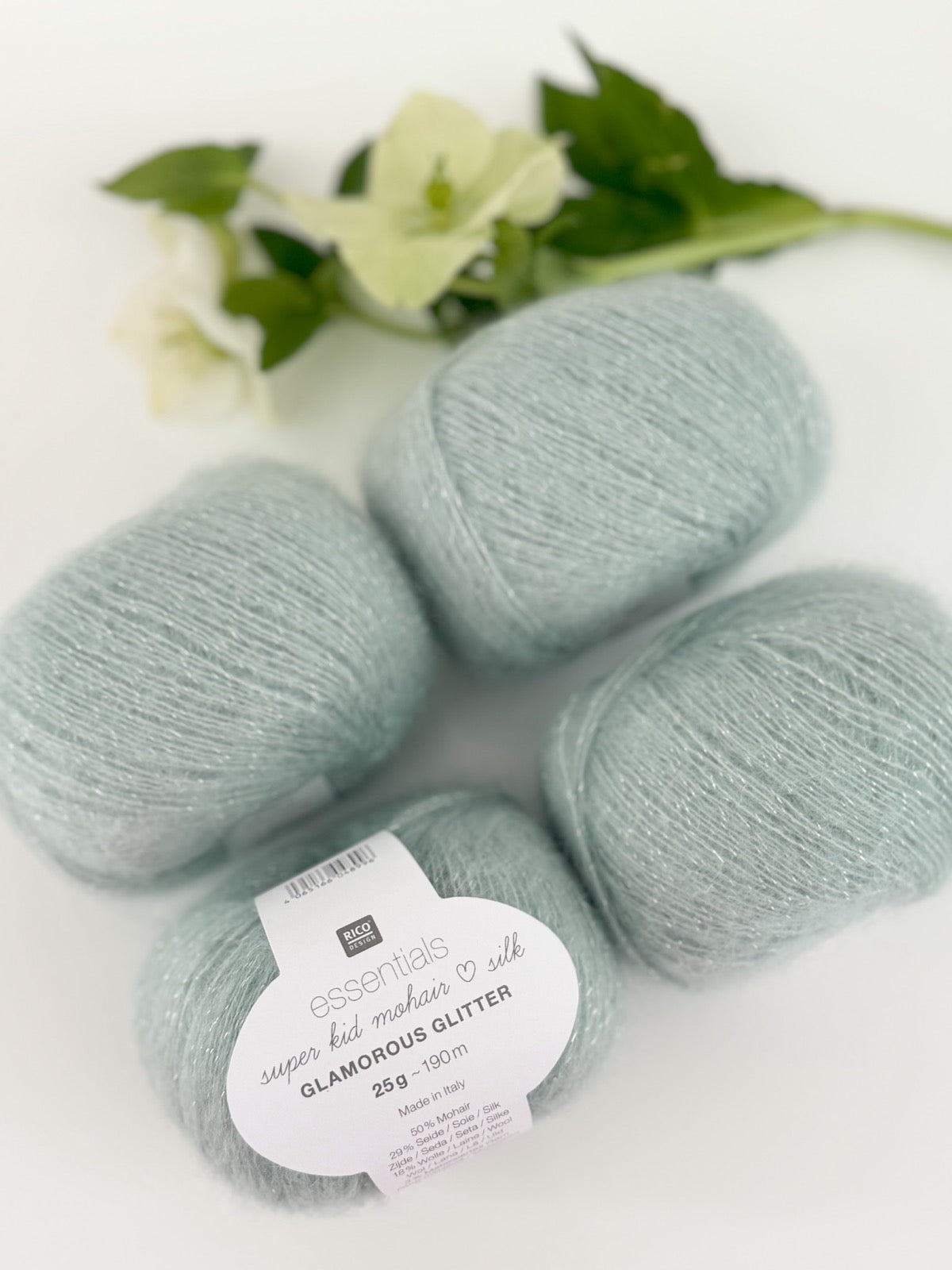 Essentials Super Kid Mohair Loves Silk Glamorous Glitter yarn | 005 Water
